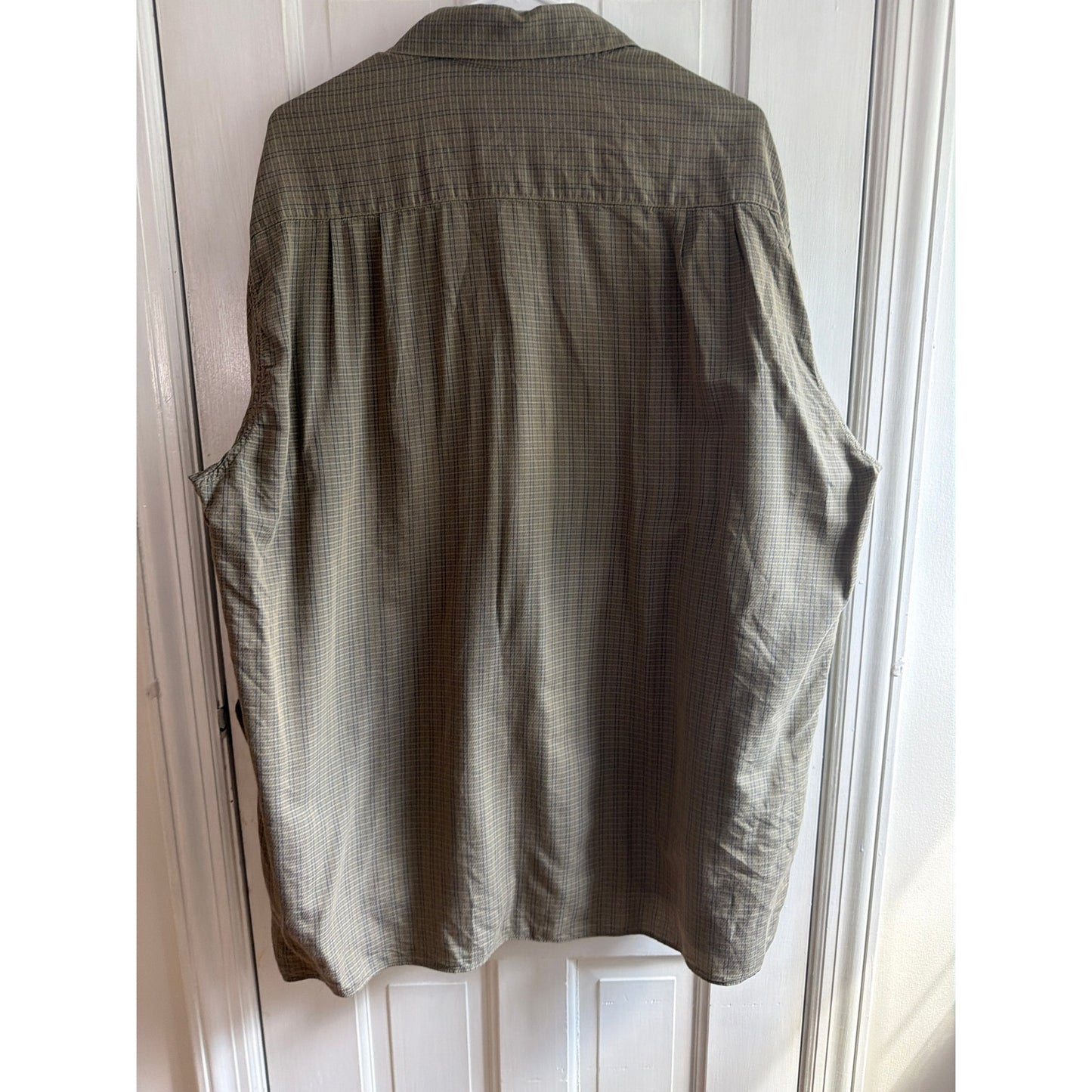 Ermenegildo Zegna Men's Size L Muted Green Soft Pattern Button Up