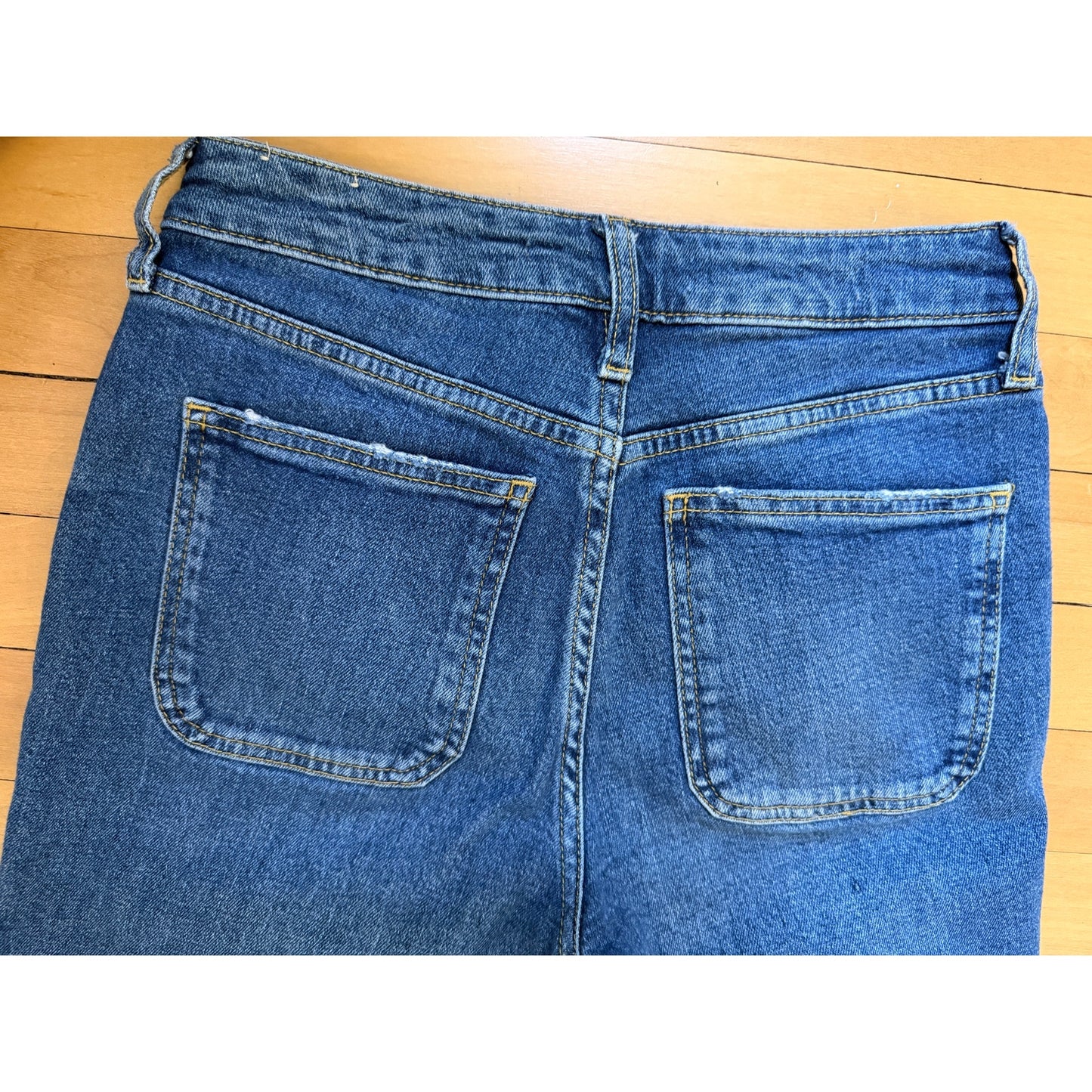 Anthropologie Pilcro Distressed Straight Leg Jeans 25 Medium Wash