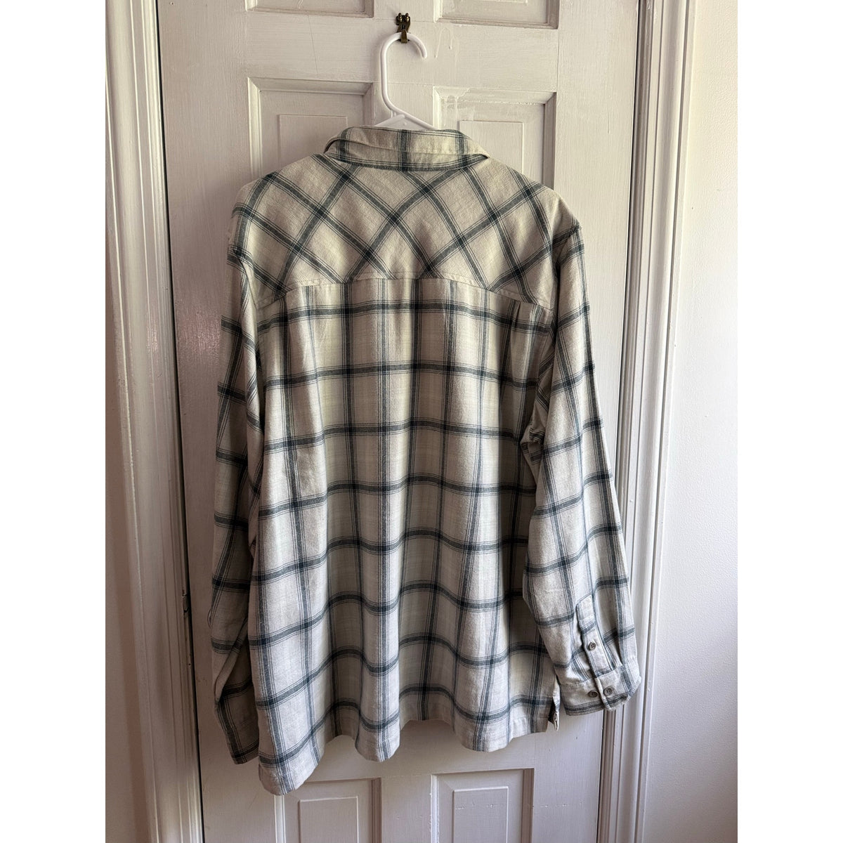 Standard Cloth NWT XL White flannel Button Down