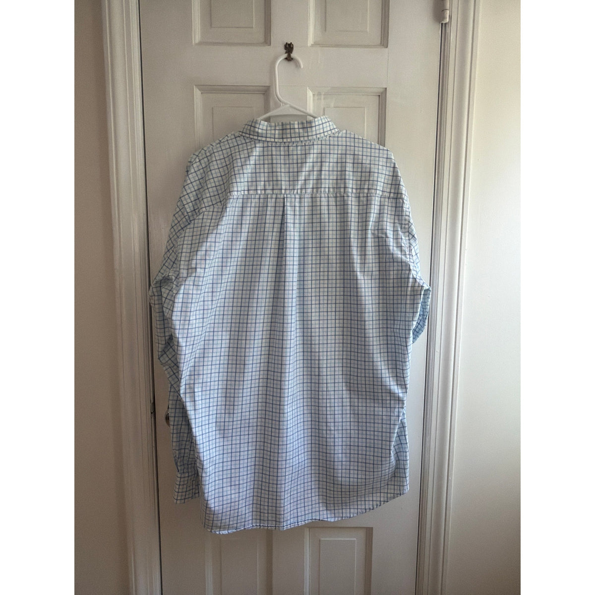 Peter Millar Mens XL Blue, Teal, and White Pattern Button Down