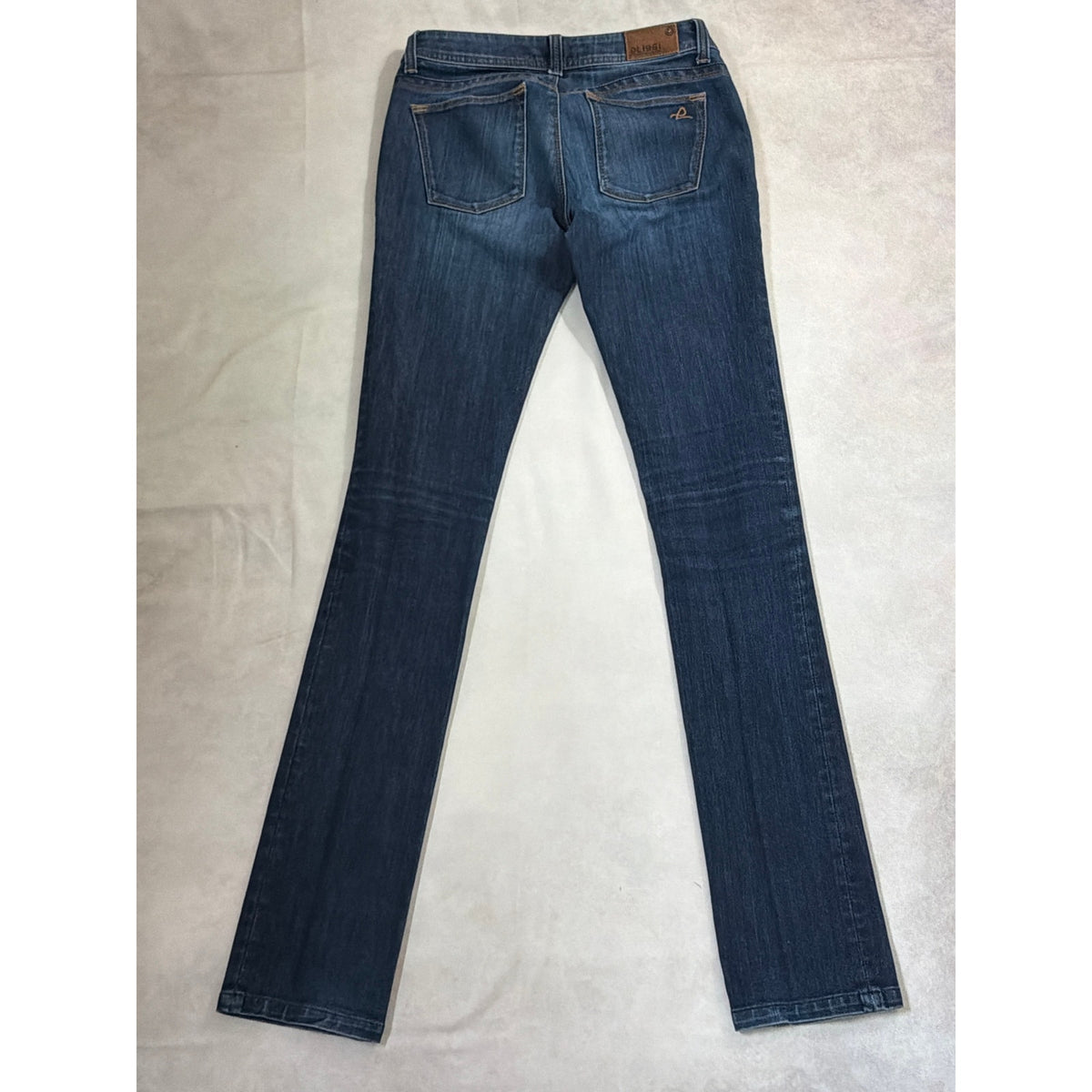 DL1961 Lindsey Slim Straight Stretch Size 25 TALL Dark Wash Jeans