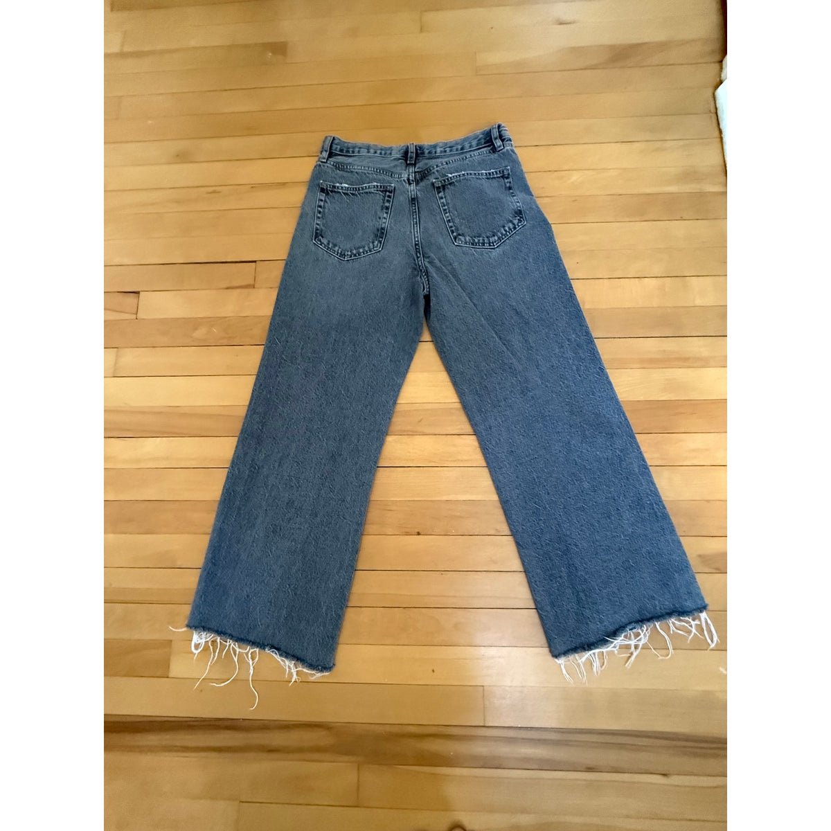 FRAME Le Jane Straight Wide Leg Jeans - Frayed Raw Hem - Size 27 - EUC