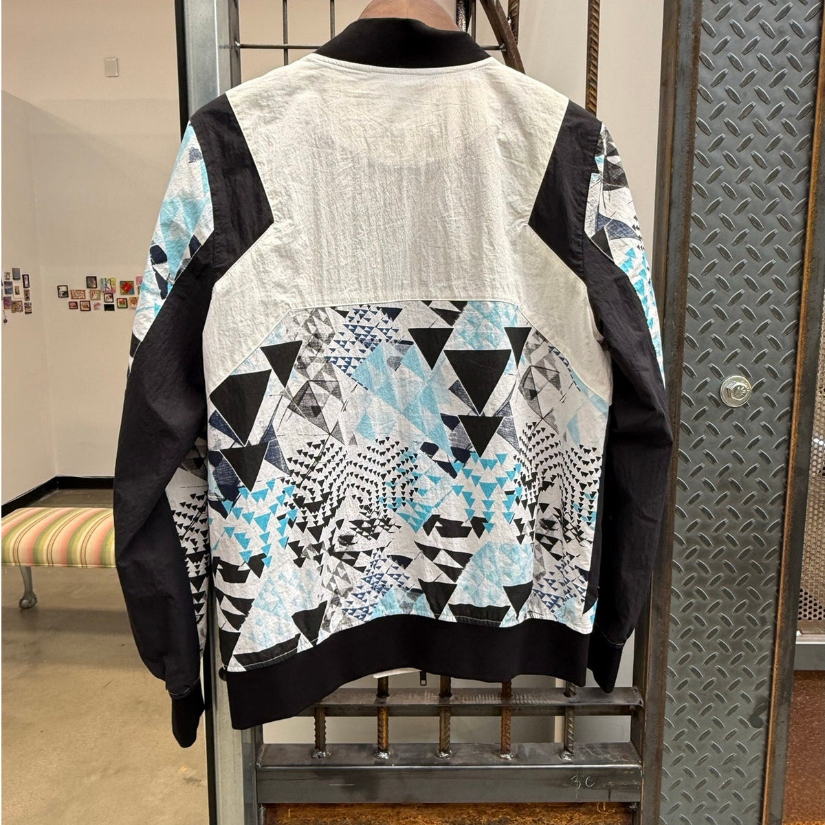 Vintage Control Sector Windbreaker Mens Large White Graphic Print FullZip