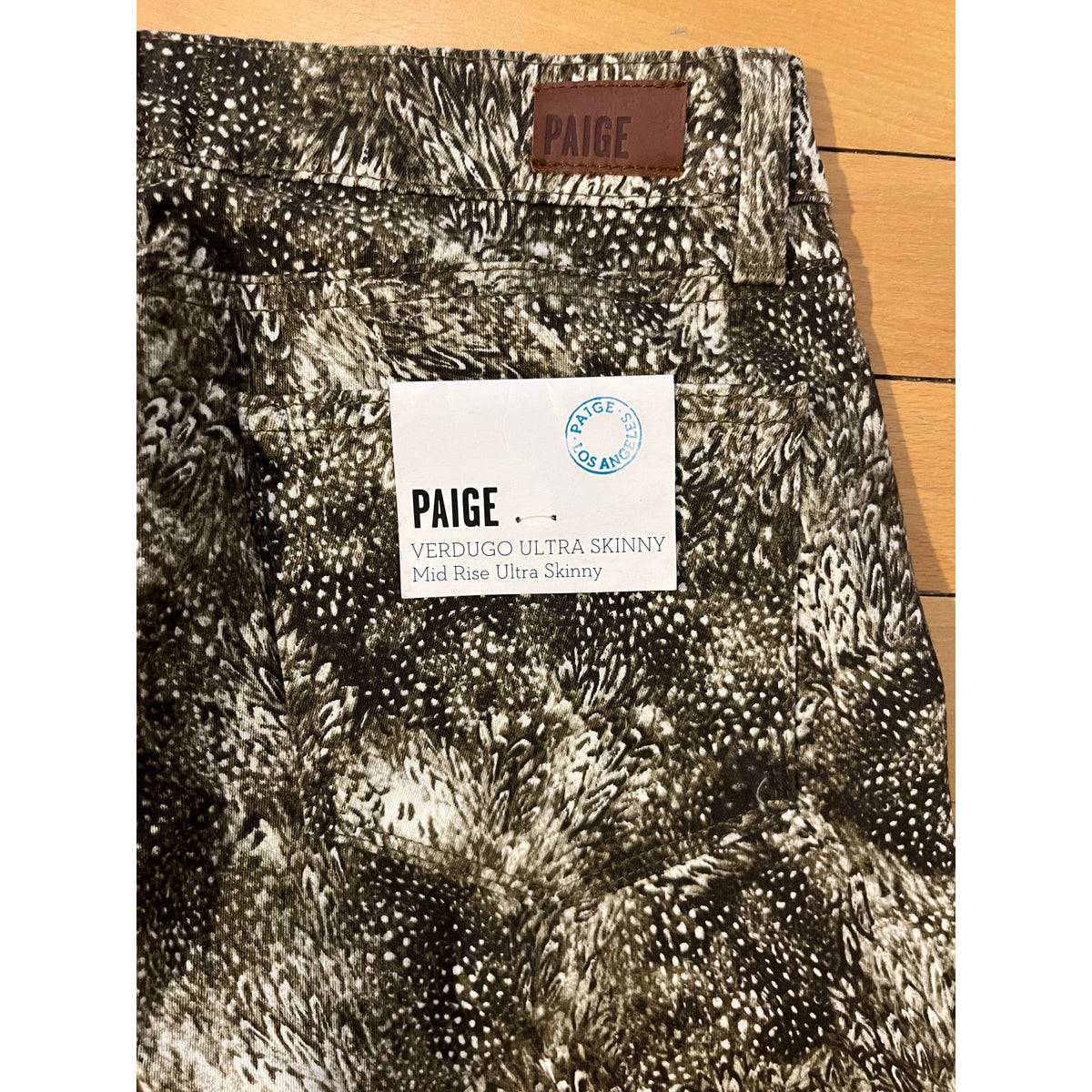 🔥 NWT Paige Verdugo Ultra Skinny Jeans Feather Print Maximalist Sx 28