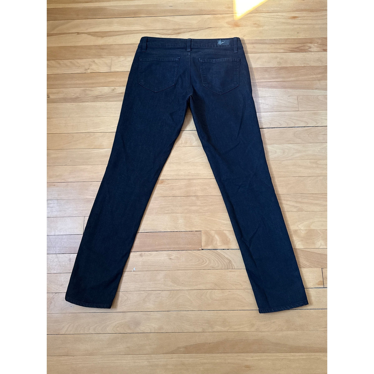 Vintage PAIGE Skyline Ankle Peg Jeans 27 Dark Black Wash USA