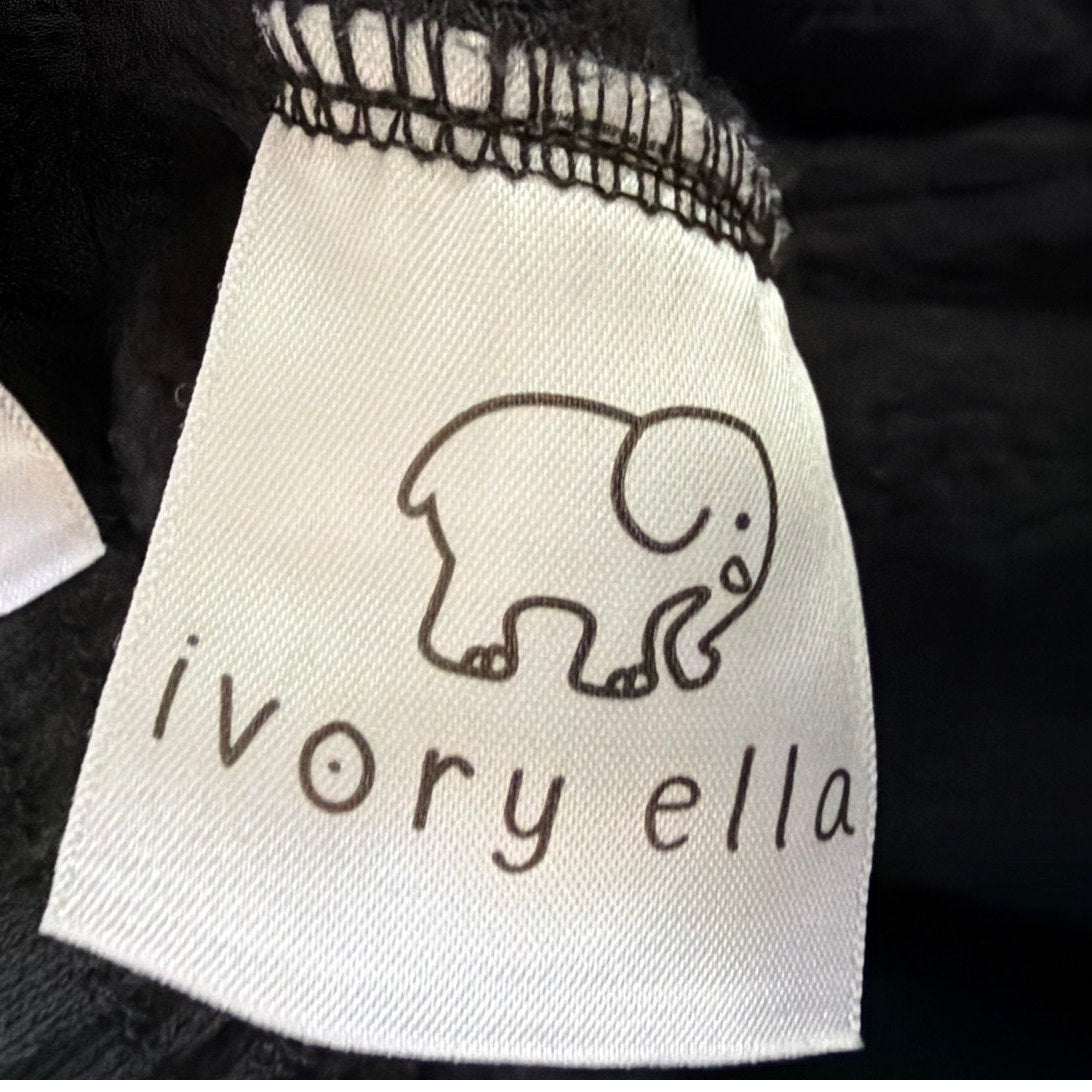 Ivory Ella Black Icon Sweatpants Size XS - Signature Elephant Logo