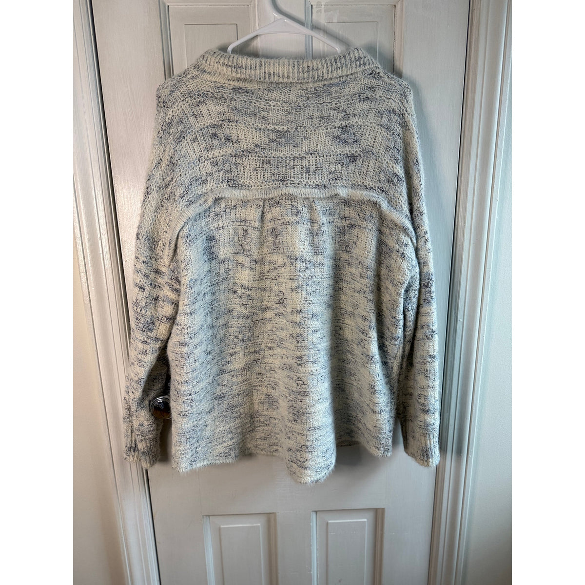 Sioni Blue & White Marled Knit Cardigan - Women’s Large - Excellent Condition