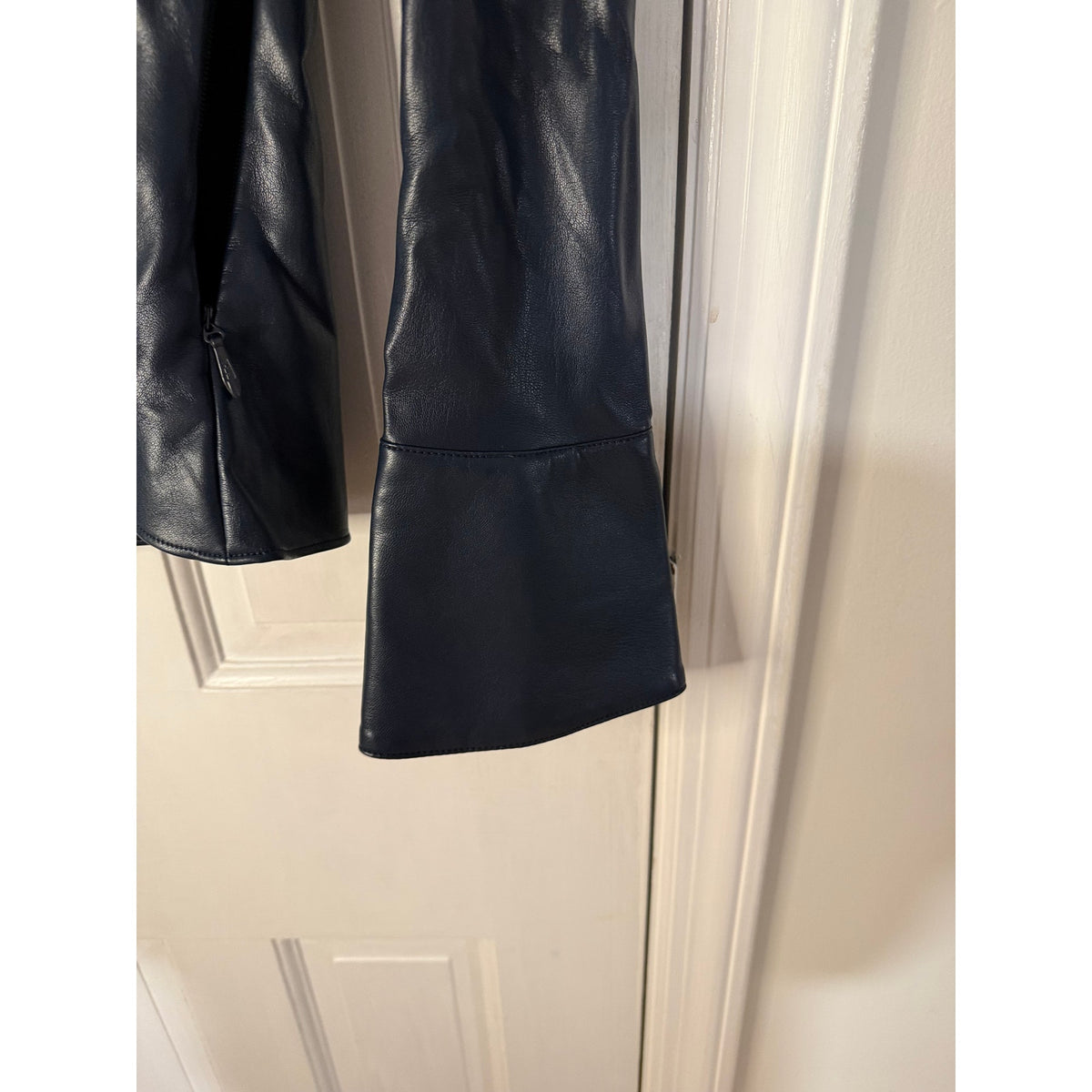 Cinq A Sept Mckenna Twisted Front Faux Leather Long Sleeve Navy - Small