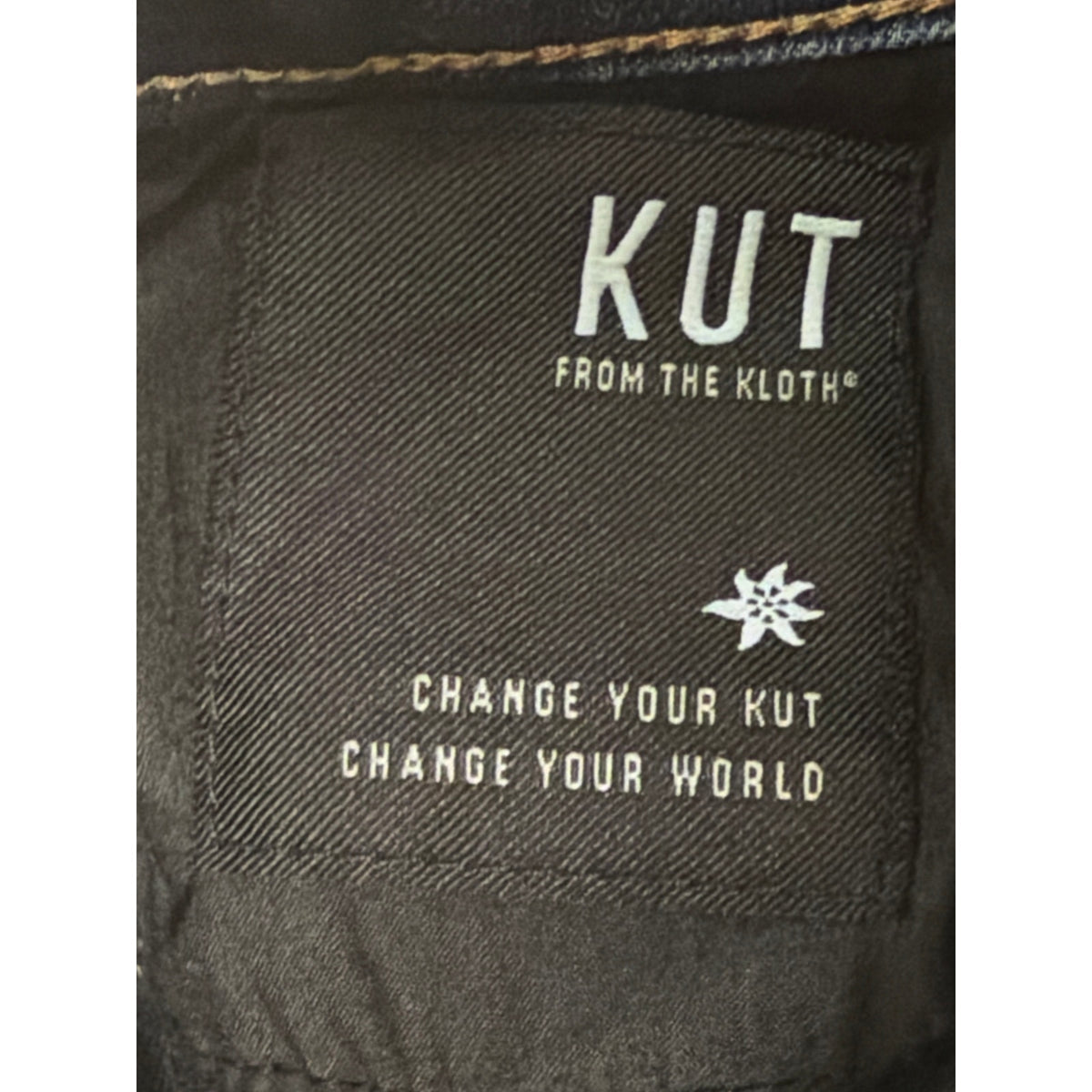 Kut Size 4 Dark Wash Cathrine Style Boyfriend Cut Jeans