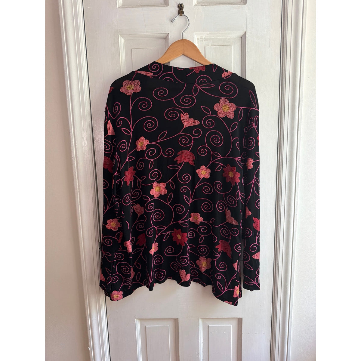 Jostar Vintage Pink Floral Embroidered Open Front Cardigan Jacket