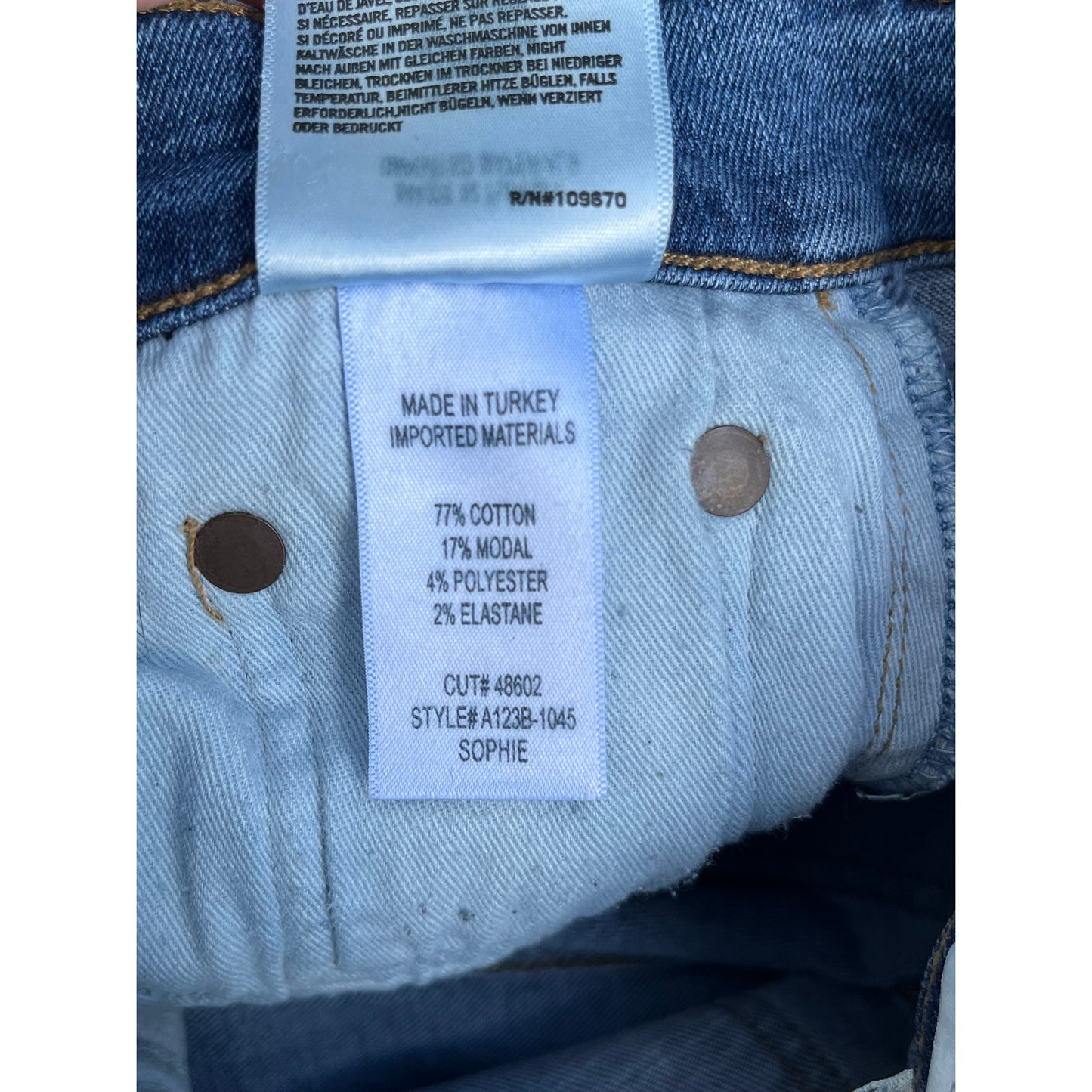 ✨ Agolde Sophie Mid-Rise Skinny Crop Distressed Jeans 25 ✨