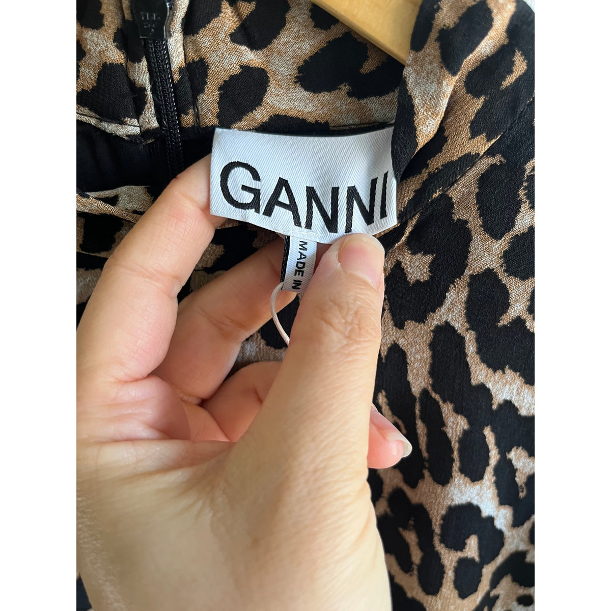 GANNI NWT Leopard Georgette Smock Mini Dress Mock Neck Oversized 38 US 6