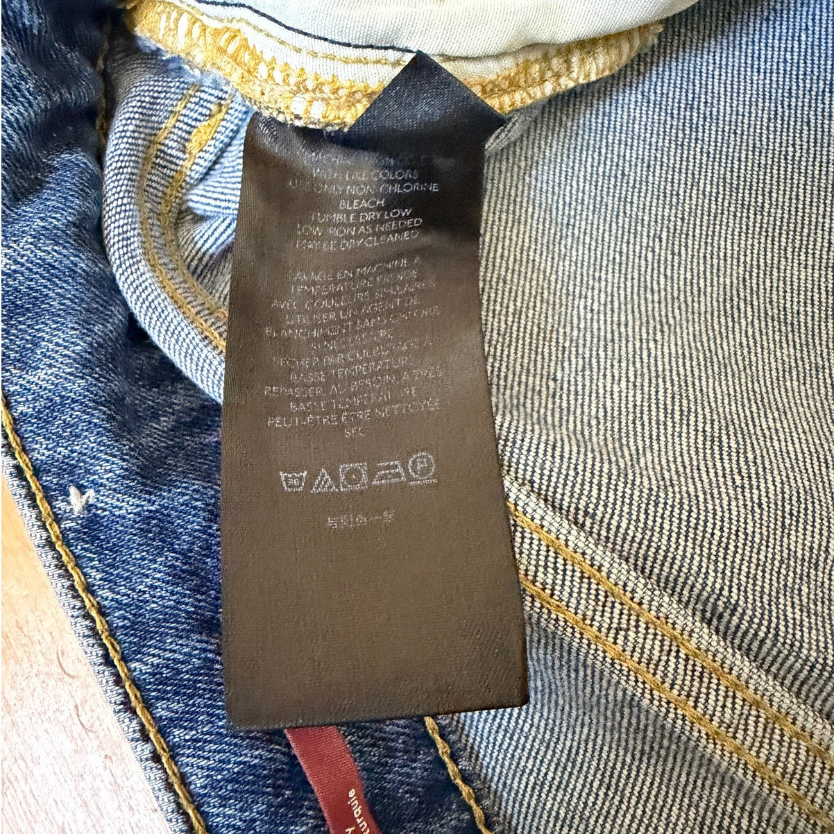 Anthropologie Pilcro Distressed Straight Leg Jeans 25 Medium Wash
