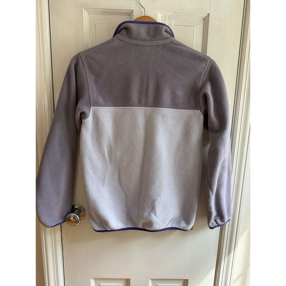 Patagonia Synchilla Fleece Pullover XS Grey with Purple Pocket