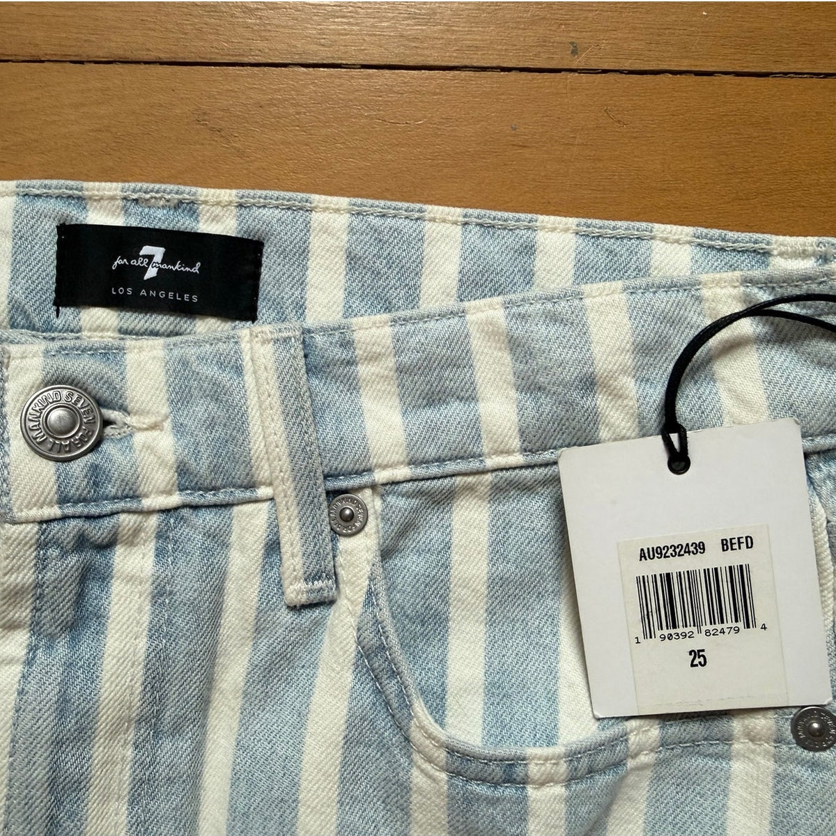 NWT 7 For All Mankind Striped Blue/White Denim Mini Skirt, SIZE 25