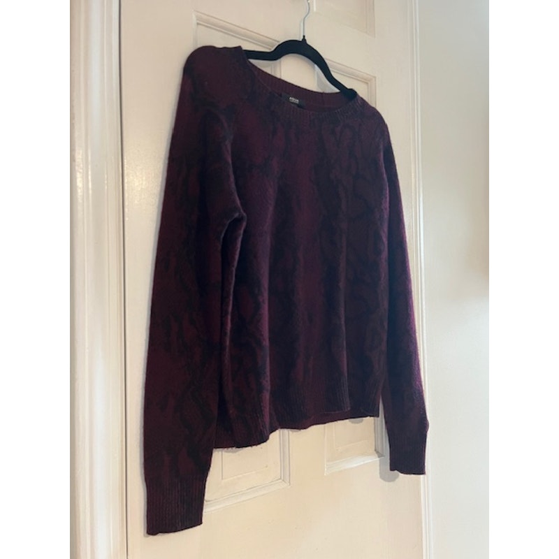 Aqua Cashmere Snake Print Burgundy Size Small