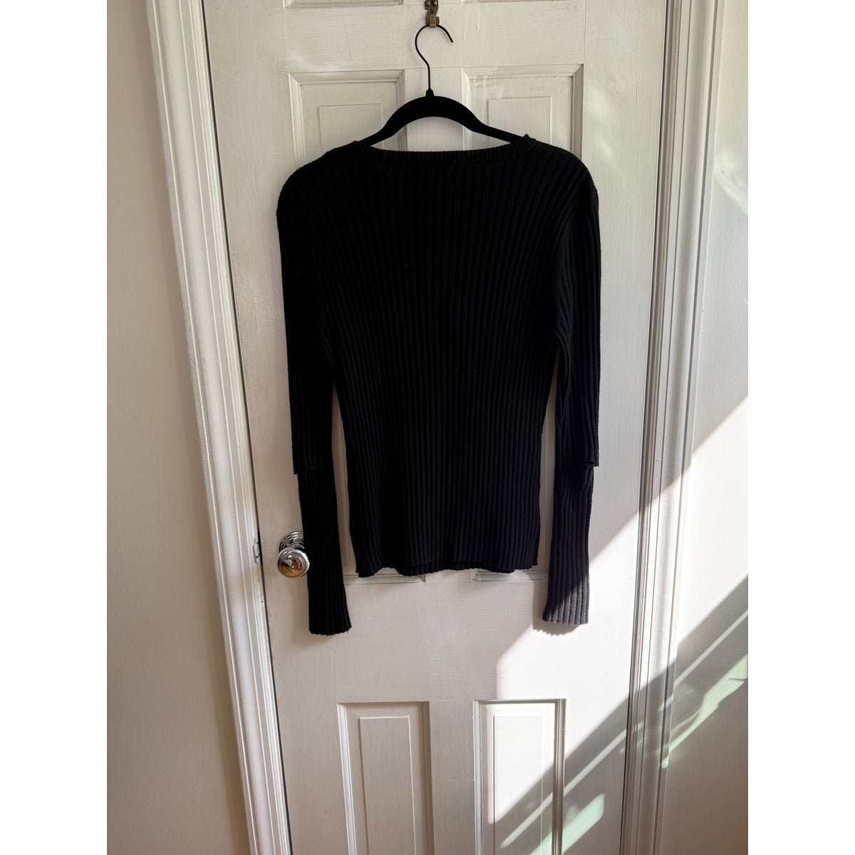 FRAME Noir Black Cut-Out Wool Blend Ribbed Knit Long Sleeve Sweater Medium EUC