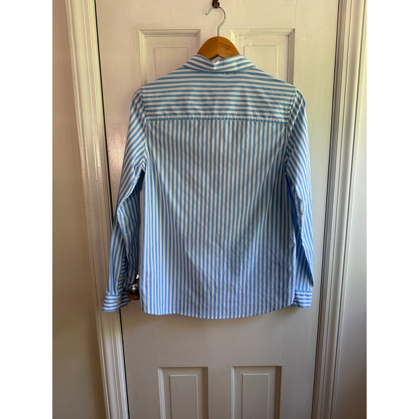 Southern Tide Emery Button Front Shirt Sail Bleu Striped Womens Small 7345 NWT