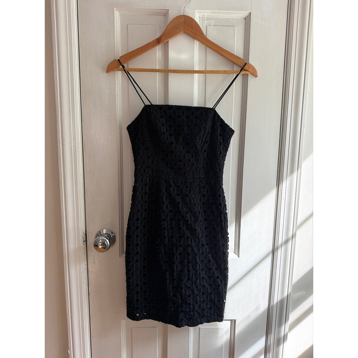 Banana Republic Black Cotton Eyelet Spaghetti Strap Mini Dress 00P