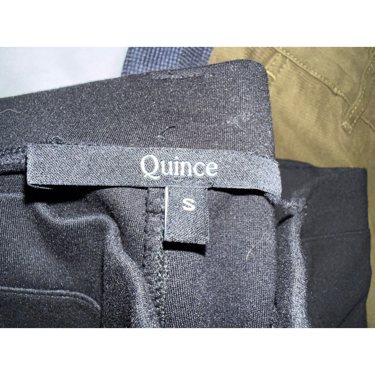 Quince Women's Black High-Waisted Athletic Performance Leggings Size Small