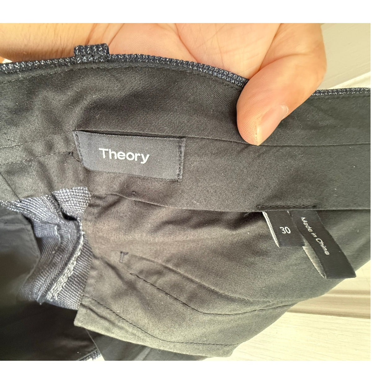 Theory Jake W Kemp Slim-Fit Pants Men's Size 30 Navy Polka Dot Pattern
