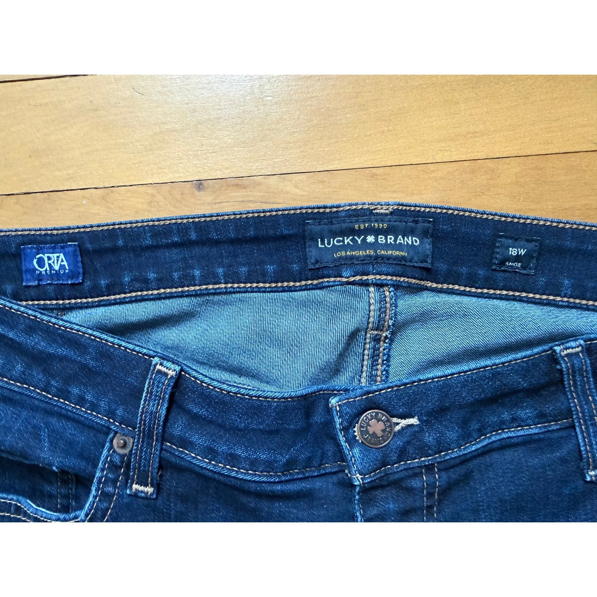 Lucky Brand Ginger Boot Jeans Women's Plus Size 18W Dark Wash EUC