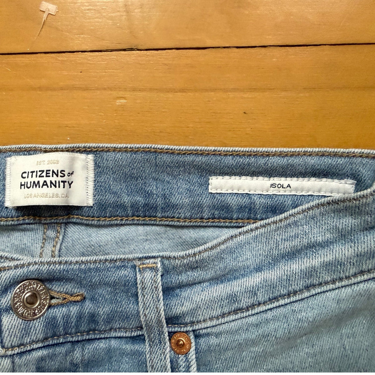 Citizens of Humanity Isola Cropped Boot Jeans Size 27 Light Wash EUC