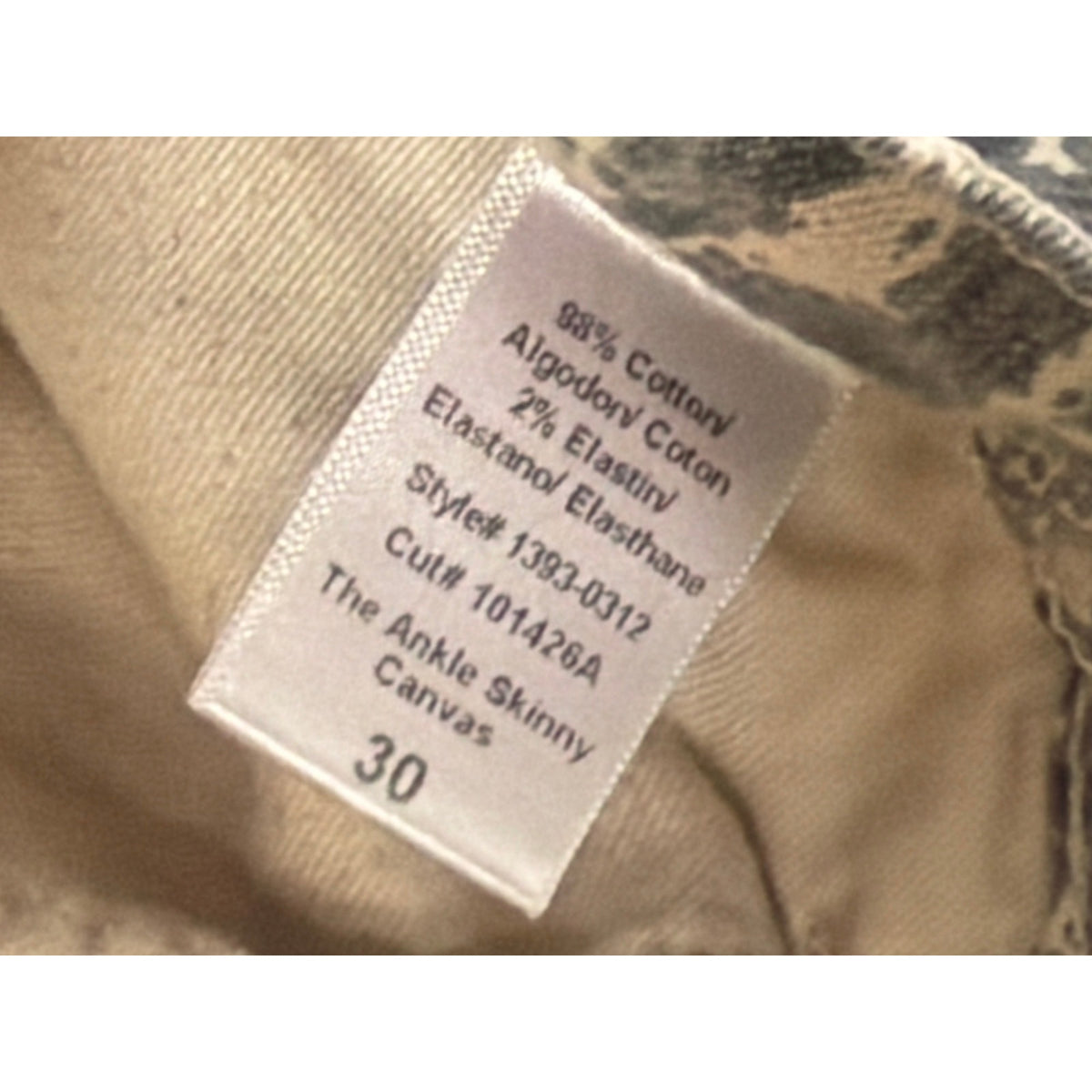Current/Elliott The Ankle Skinny Jeans Gray Snake Print Canvas Size 30