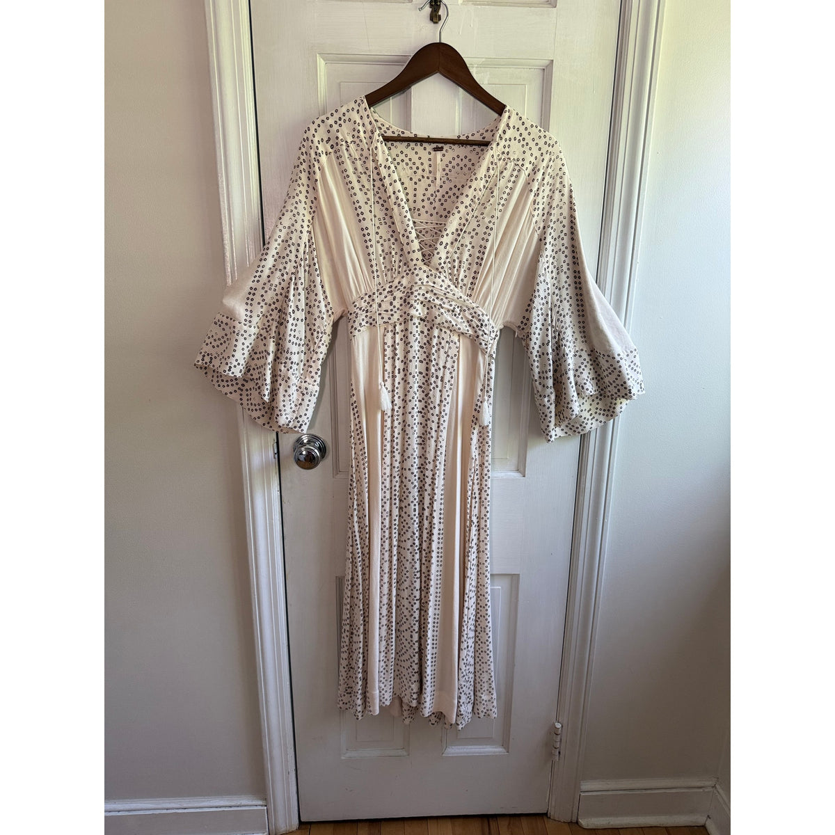 Free People Modern Kimono Maxi Dress Ivory Print Size 0 EUC
