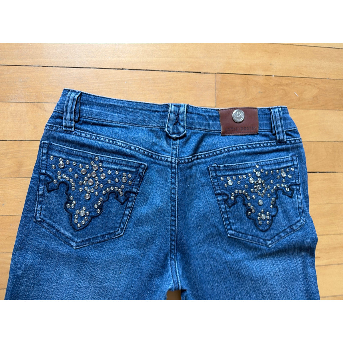 Antik Denim Vintage Bootcut Jeans Distressed Y2K Embroidered Pockets Size 29