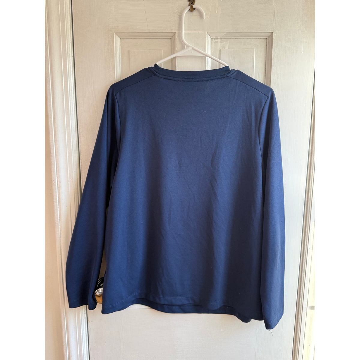 Nike Dri-FIT Men's Long Sleeve Training Shirt – Navy Blue / Silver – Size X-Large – EUC