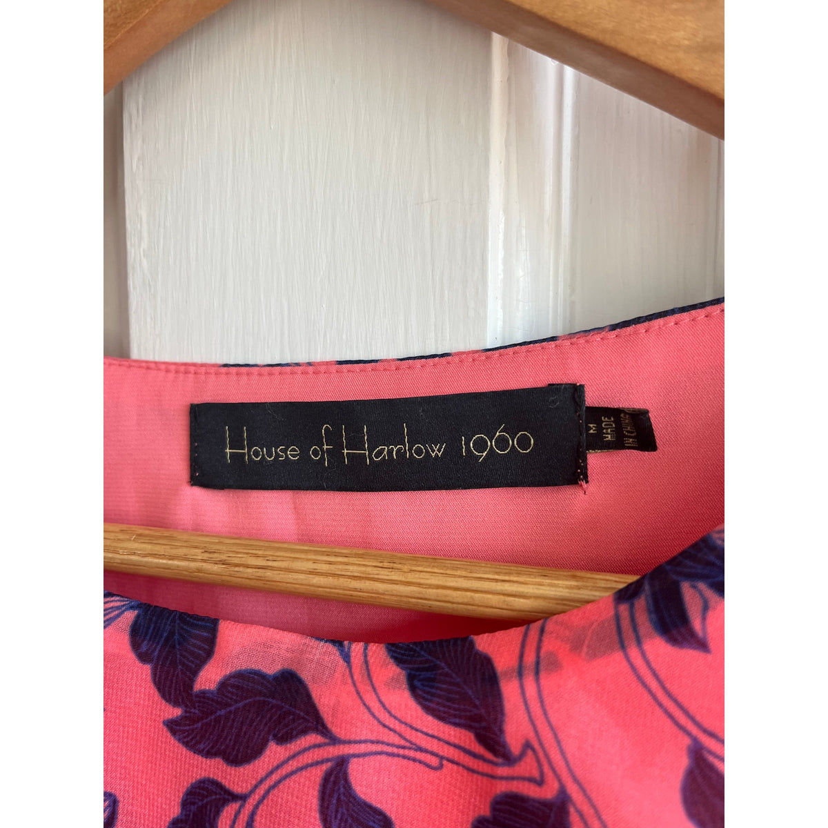 House of Harlow 1960 Ali Top Pink Blue Floral Tie Sleeve V-Neck Crop Medium