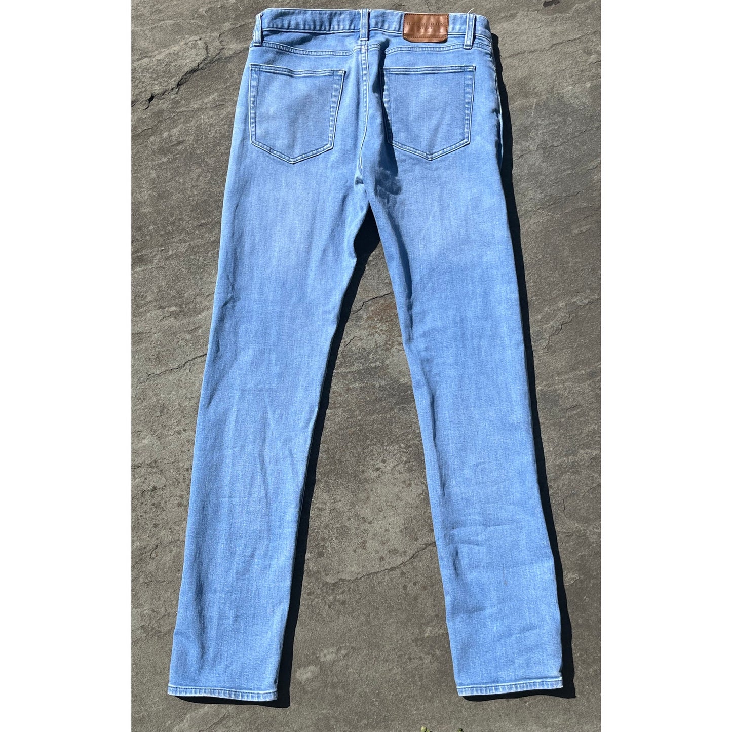 Burberry Brit Men's Designer Straight Leg Indigo Denim Jeans 30 x 32 Low Rise
