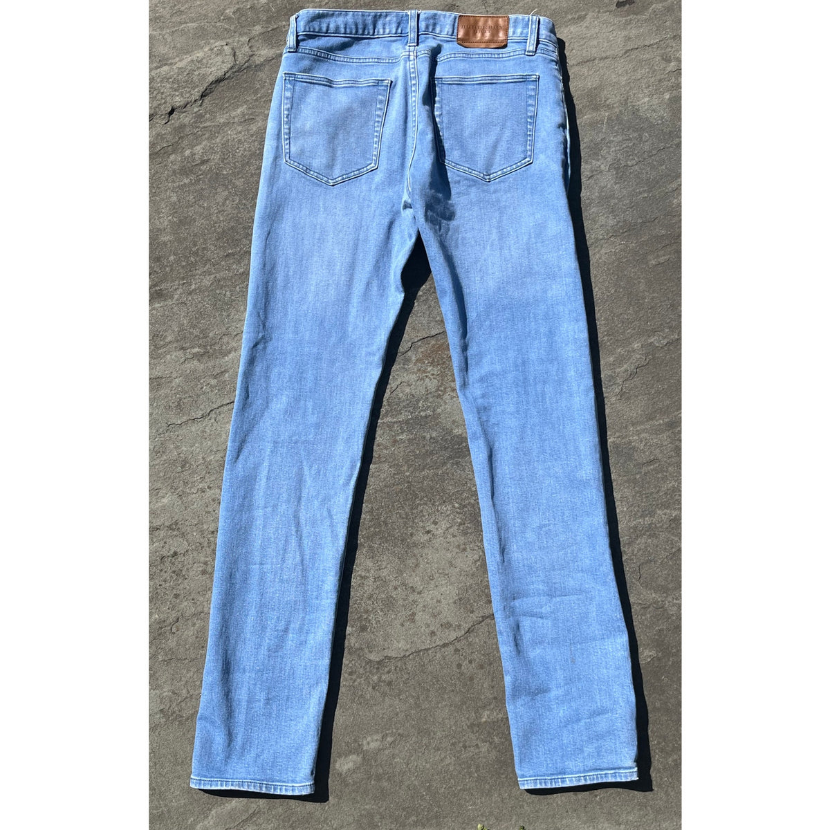 Burberry Brit Men's Designer Straight Leg Indigo Denim Jeans 30 x 32 Low Rise