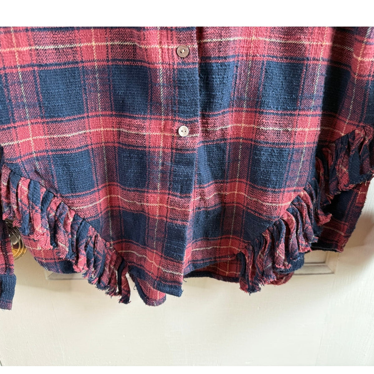 Heartloom Peche Plaid Fringe Button Down Shirt - Red/Navy - X-small - EUC