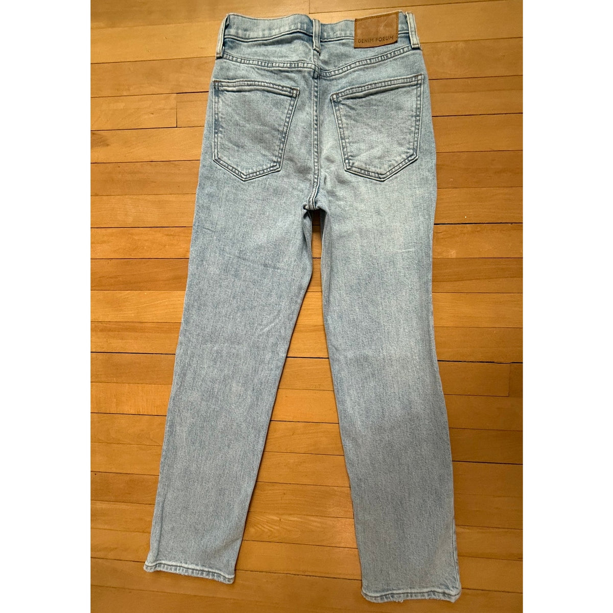 Denim Forum The Arlo High Rise Straight 28L - Light Wash - Size 24 - EUC