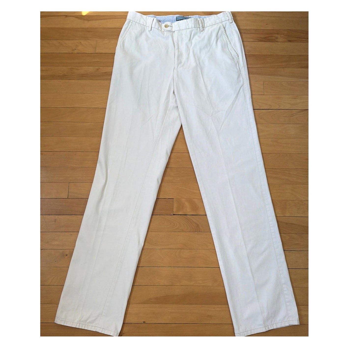 Peter Millar Size 34 White Straight Leg Trousers With Striped Lining
