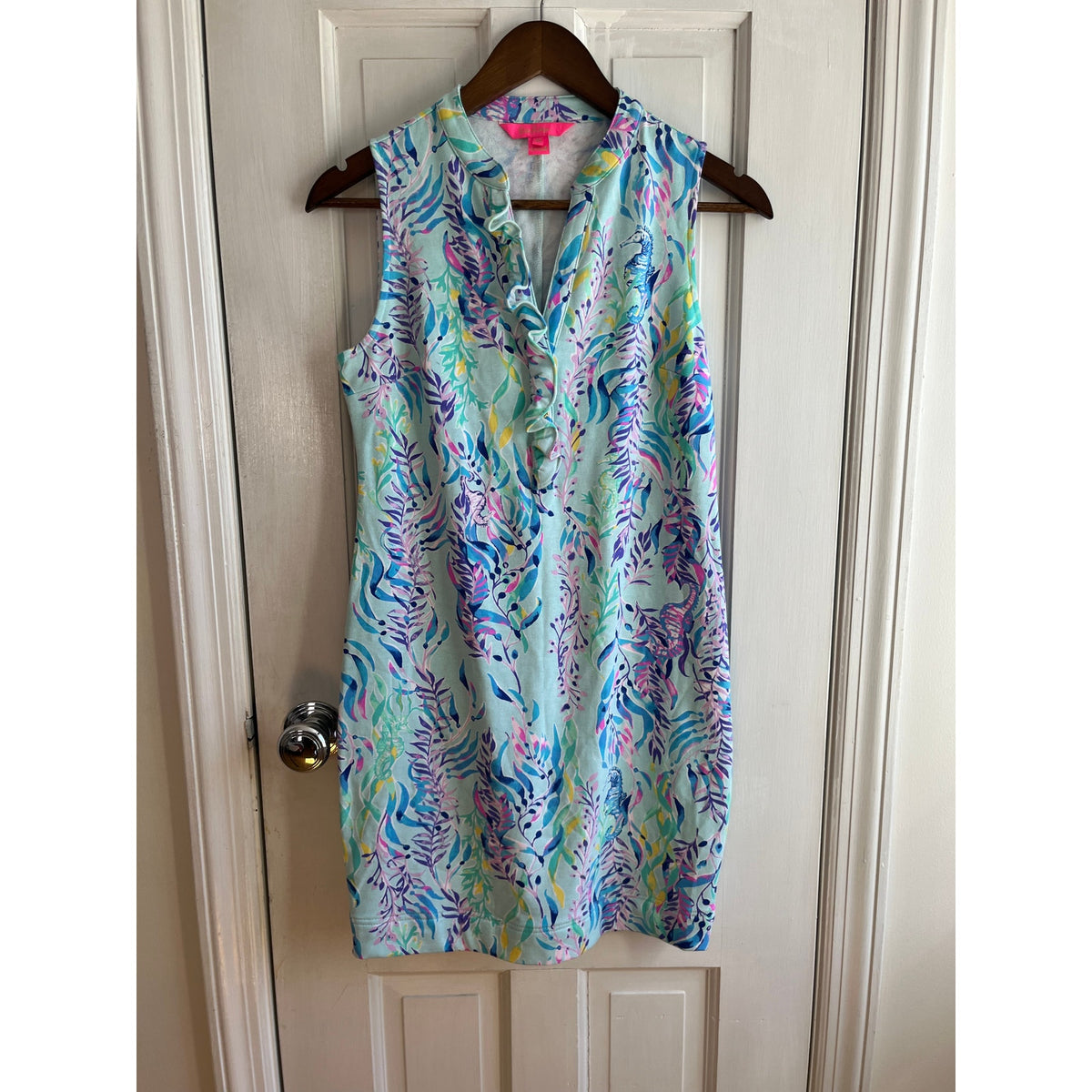Lilly Pulitzer Sherryn Shift Dress XS Seahorse Ruffle Neck Blue Green Resortwear