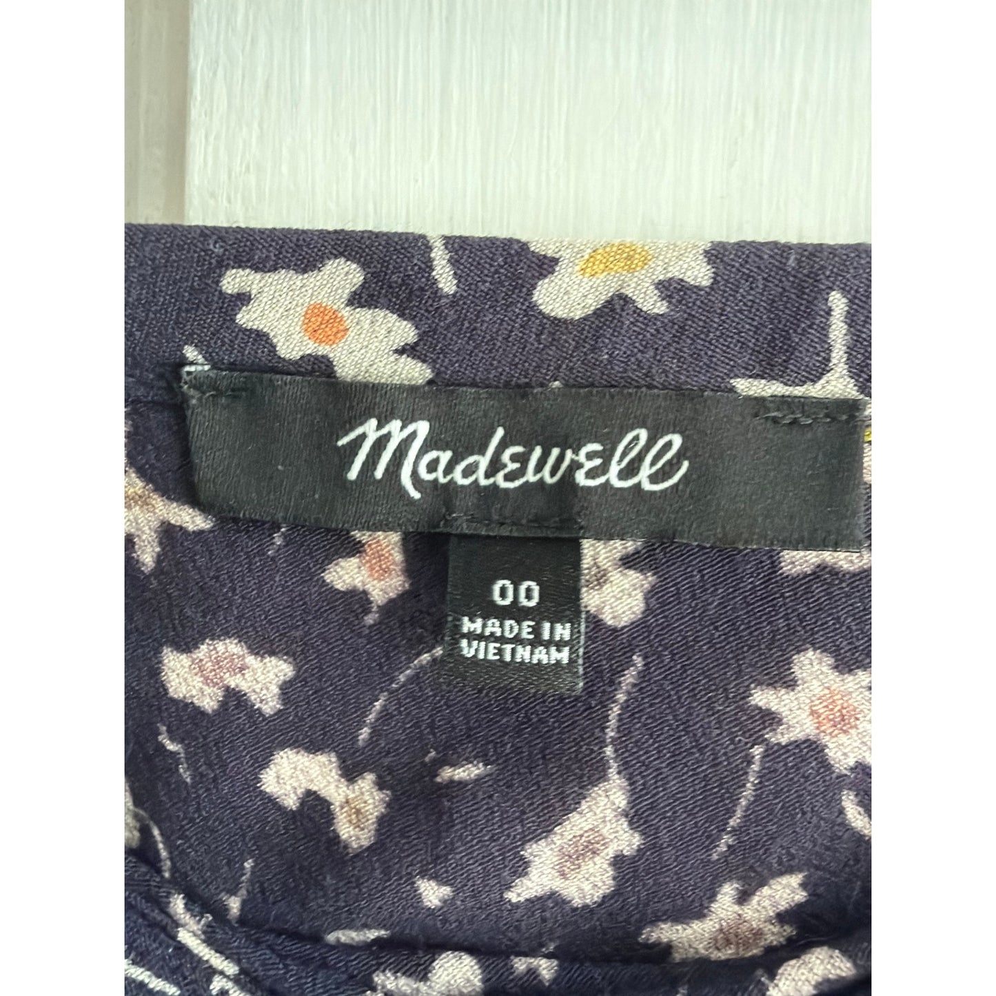 Madewell Skirt Womens 00 Dark Blue White Floral Pattern Flowy Lightweight Midi