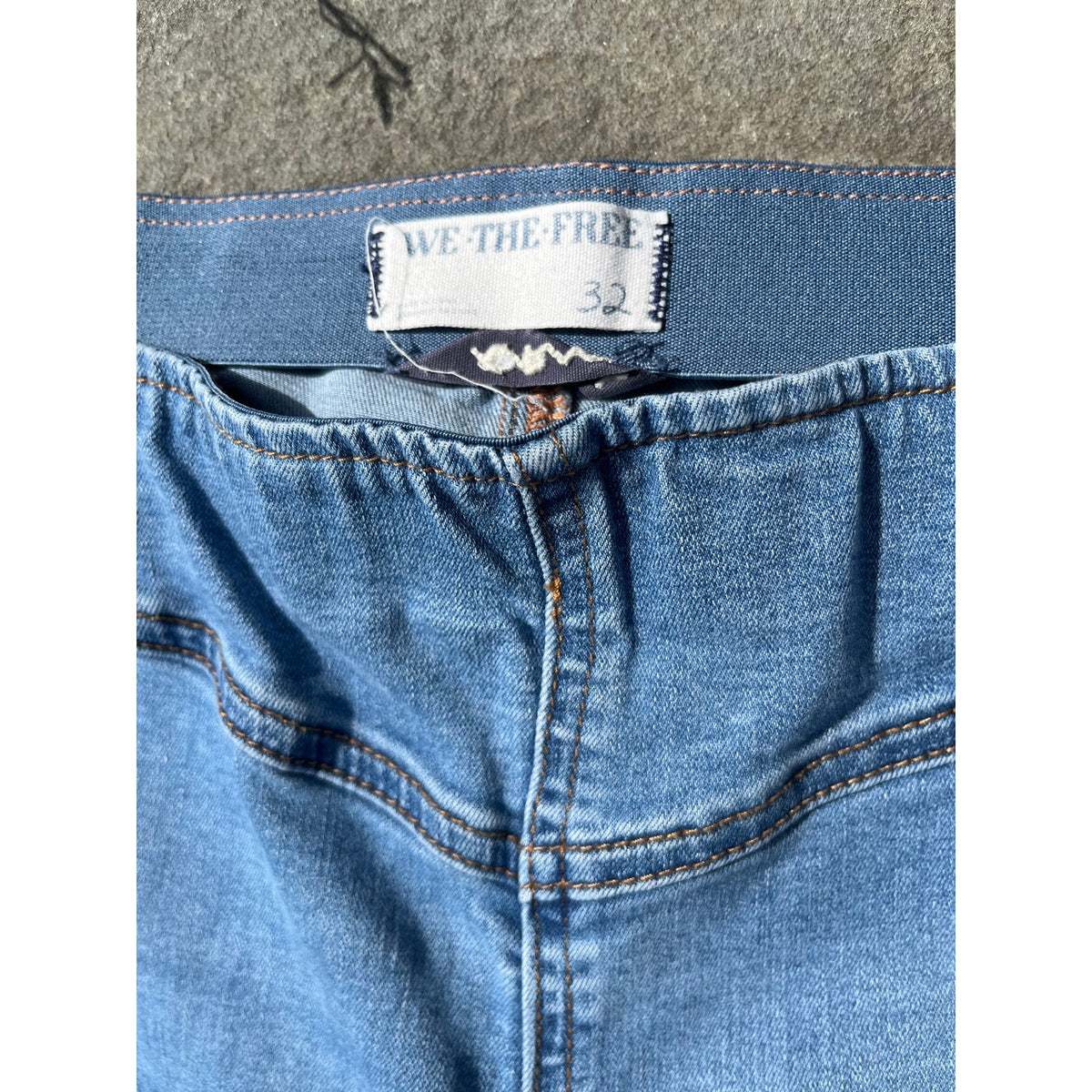 ✨ Free People We The Free Penny Pull-On Flare Jeans 32 ✨