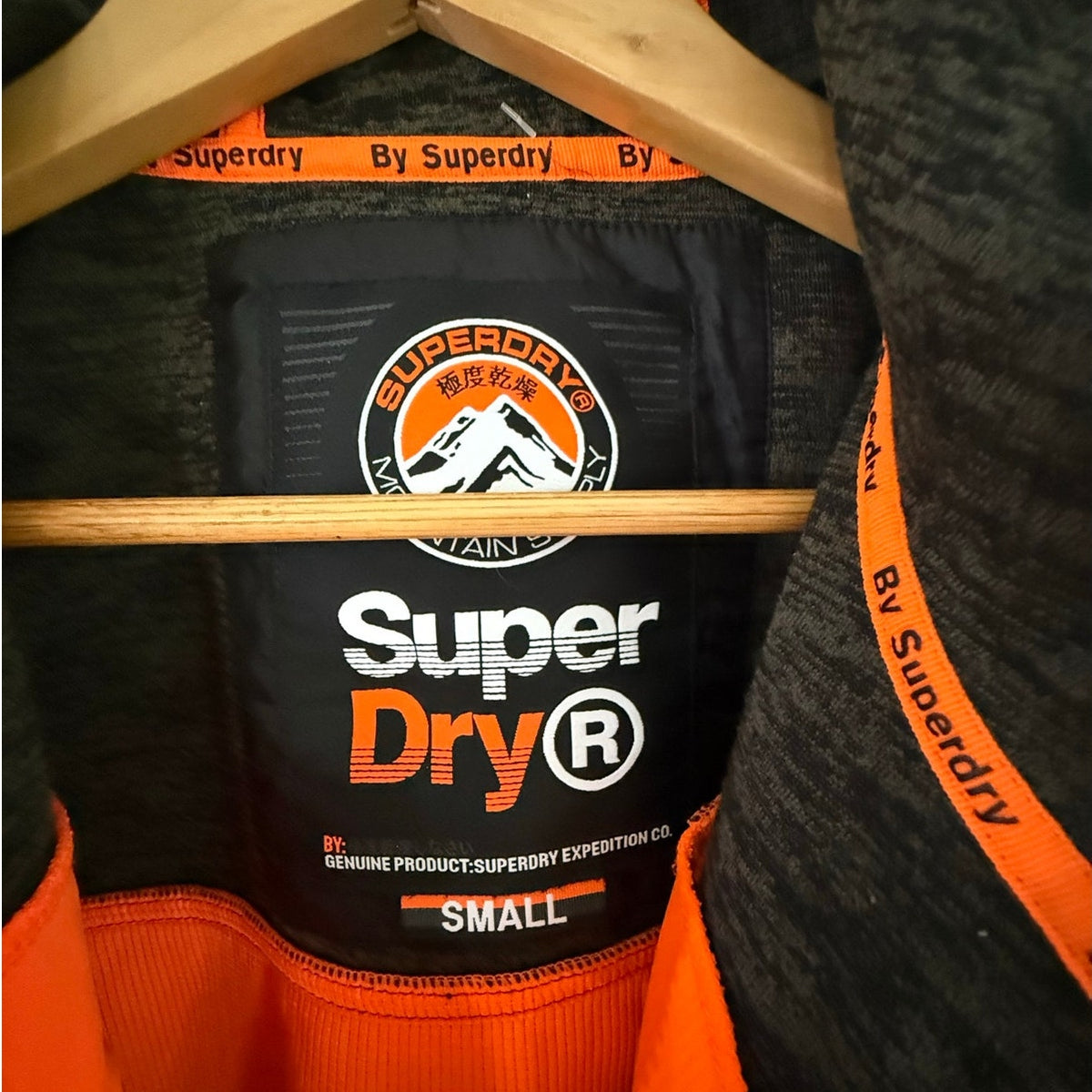 Superdry Windtrekker Fleece Lined Hooded Jacket Mens Small Grey Neon Orange Soft