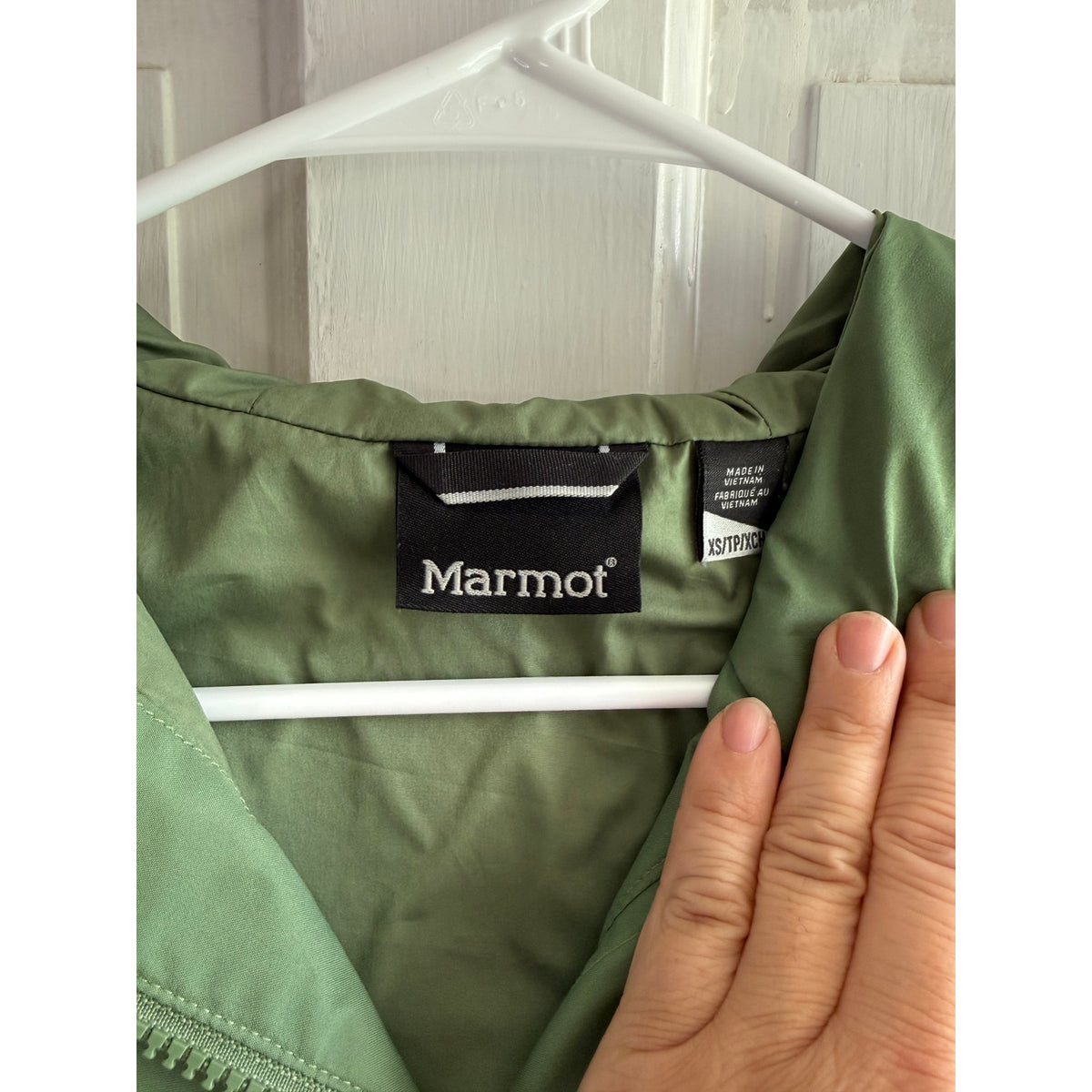 Marmot Women’s GORE-TEX Wend Parka Jacket Green Two-Tone Rain Coat Shell XS EUC