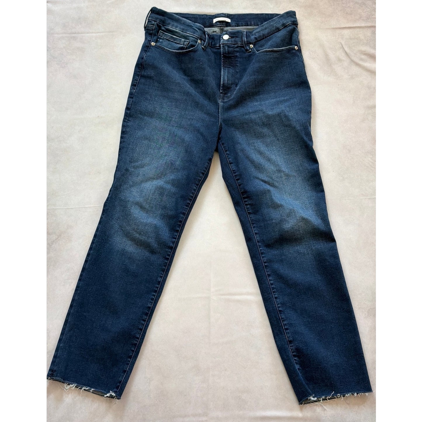 Good American Always Fits Good Classic Jeans 14-18 Dark Wash Cut Hem EUC