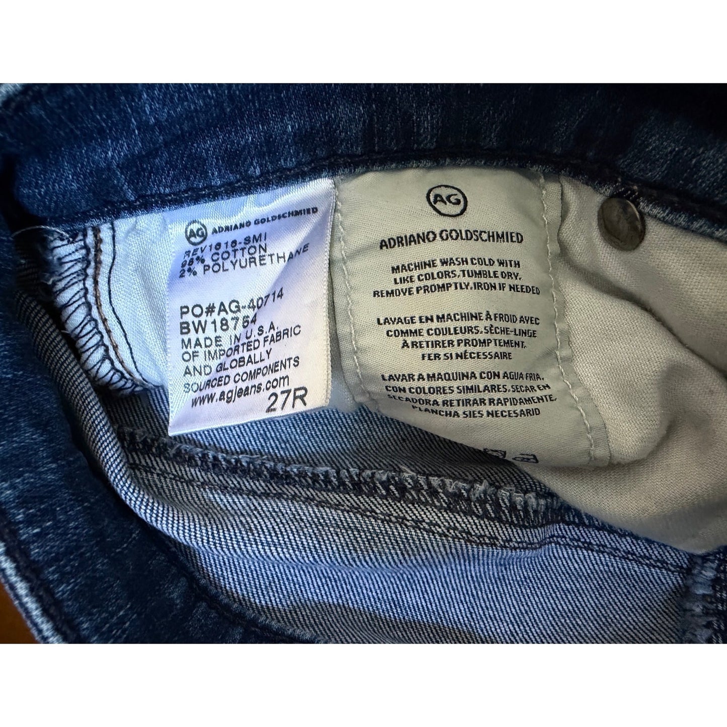 AGThe Harper Essential Straight Size 27R Medium Wash EUC USA