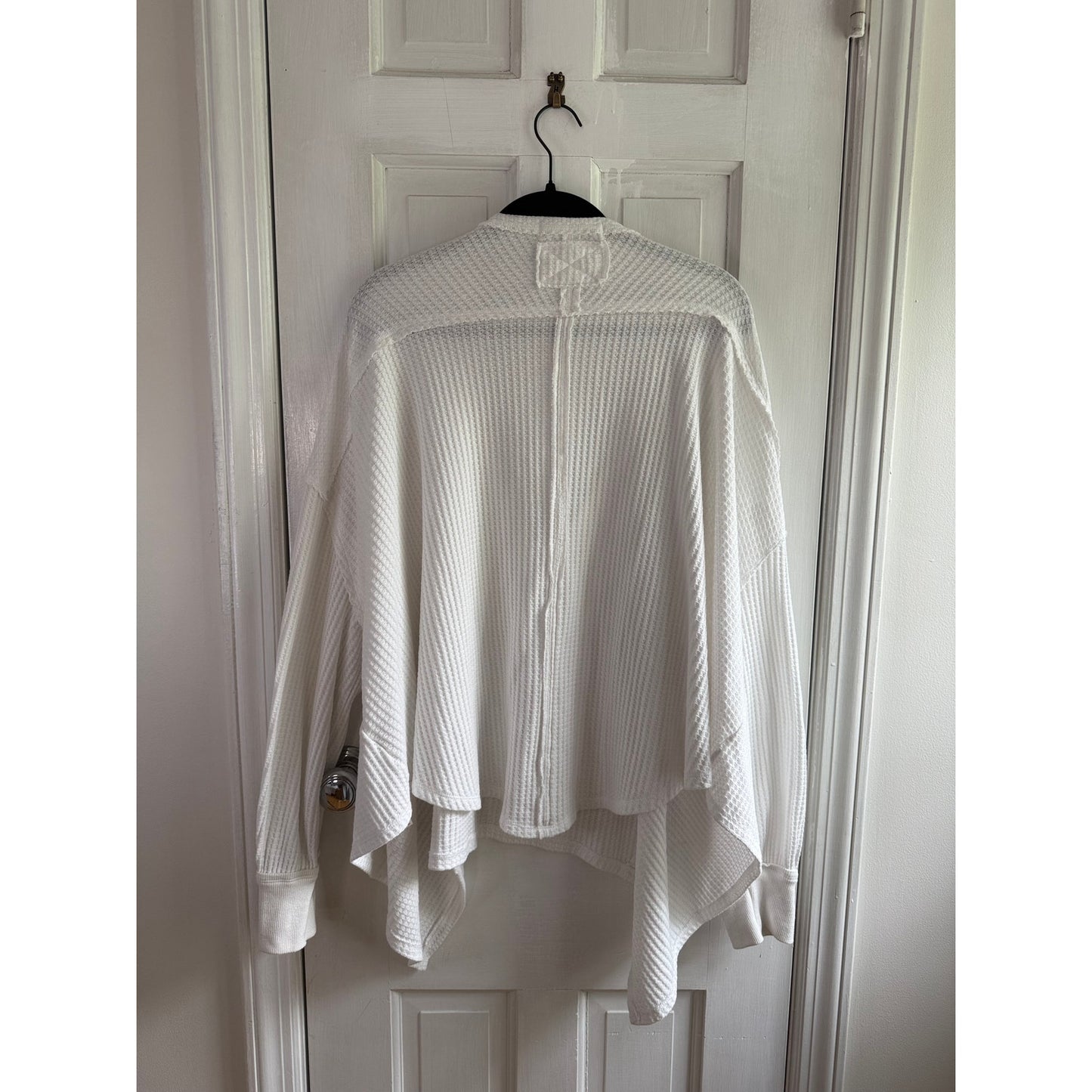 Free People We The Free Coraline Thermal | Oversized | White | Medium | EUC