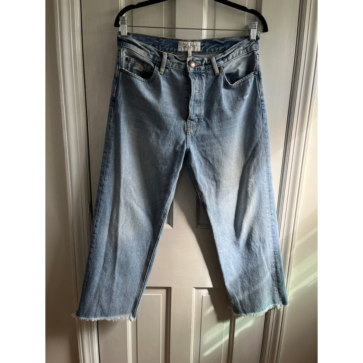 THE GREAT. The Wayne Jean Sz 27 - ✨ Fan Fave ✨ Cropped Wide Leg Raw Hem Denim