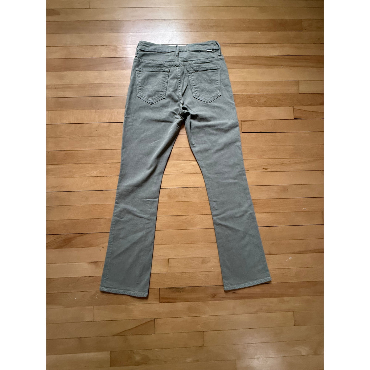 MOTHER Superior "The Insider Hover" Olive Jeans - Size 28 - EUC