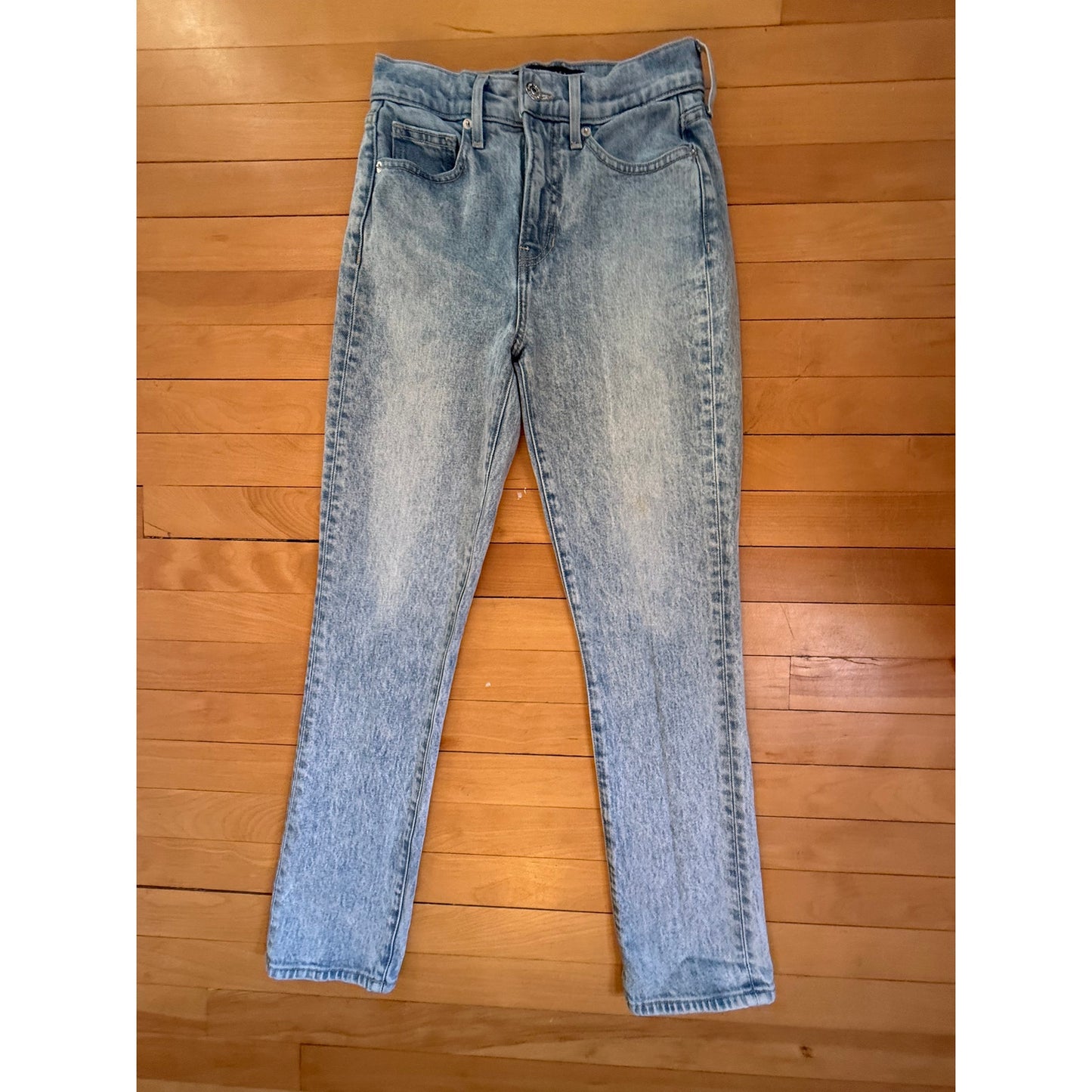 Veronica Beard 80s Style High Rise Straight Leg Jeans Light Wash Size 24 EUC