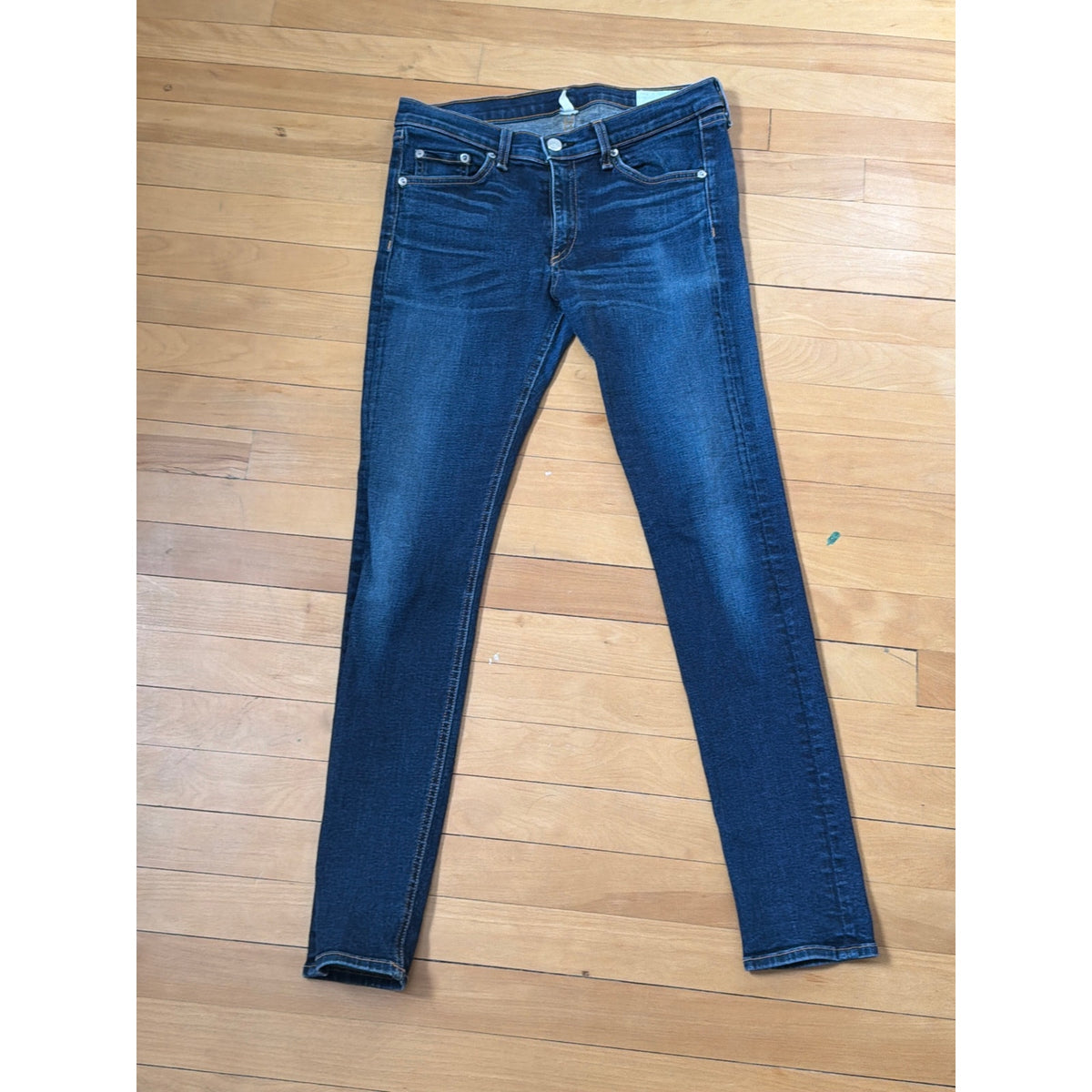 Rag & Bone Size 30 Skinny Dark Wash Low Rise Jean