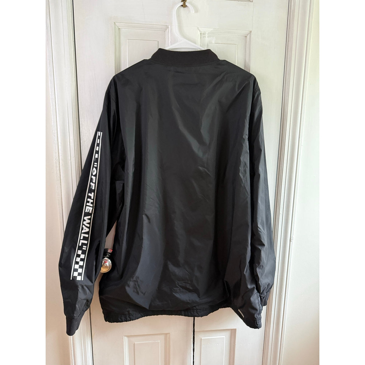 Vintage Vans Black Bomber Jacket Size Large Classic Skater Outerwear Flight Coat